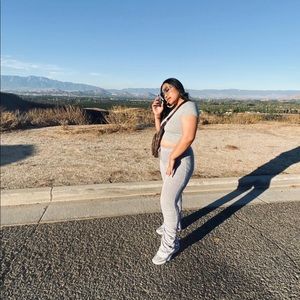 Meet your Posher, Alofatunoa